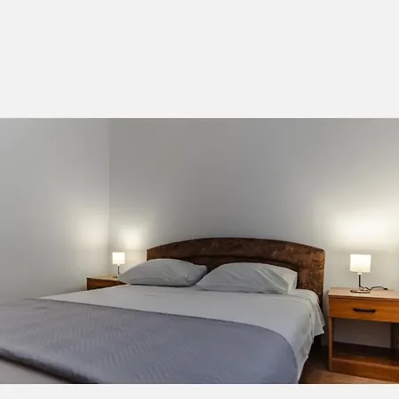 Apartman Peric Vir Exterior photo
